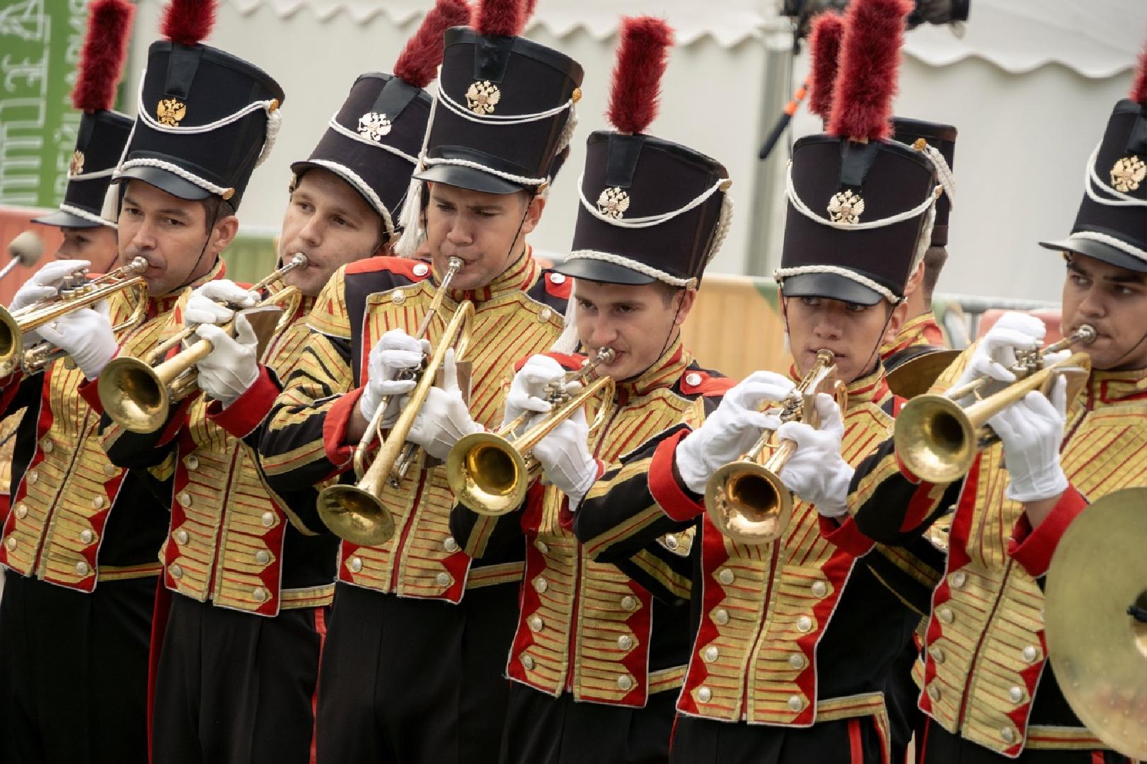 festival-dukhovykh-orkestrov-marsh-pobedy