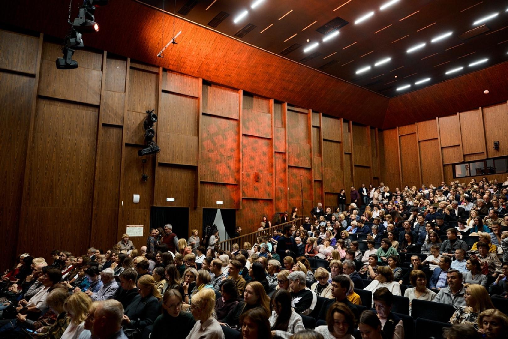 kontsert-dnevnik-anny-frank