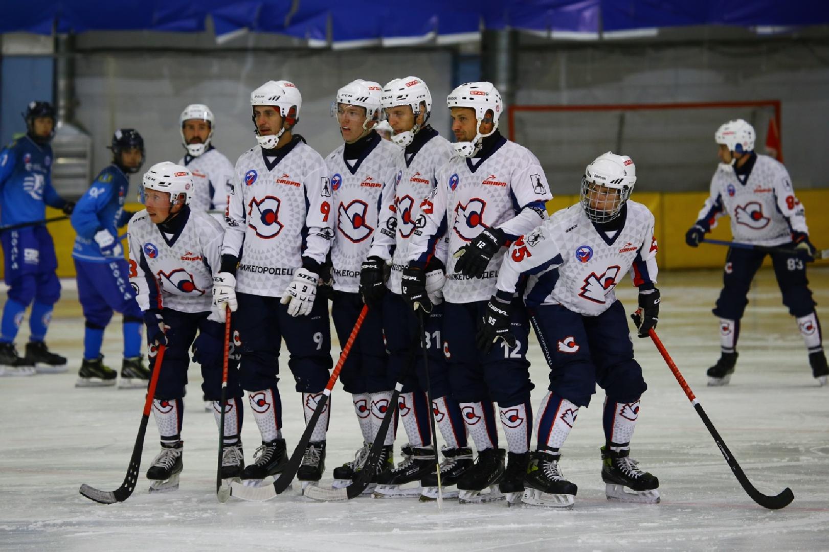 khokkey-s-myachom-start-kuzbass-kemerovo