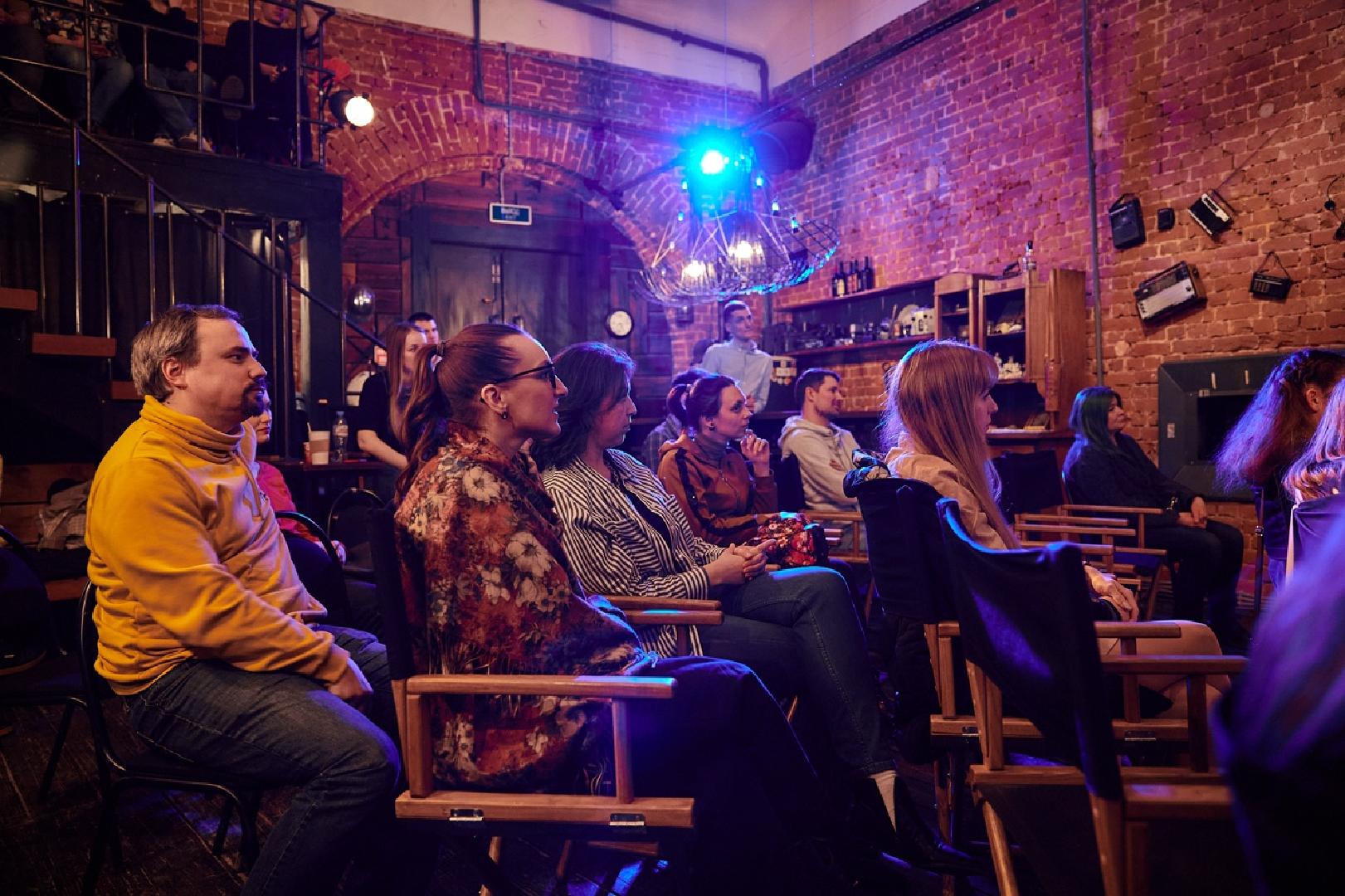 intensiv-rabota-khudozhnika-v-kino