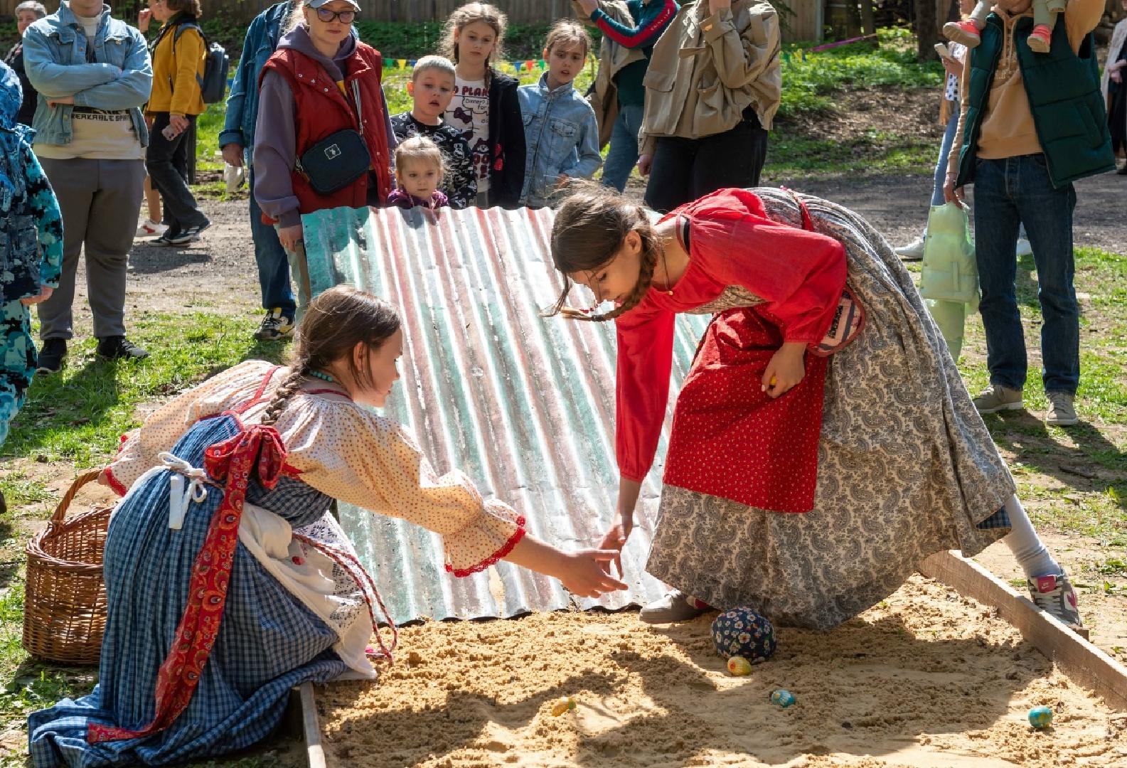 folklorno-etnografichesky-prazdnik-krasnaya-gorka