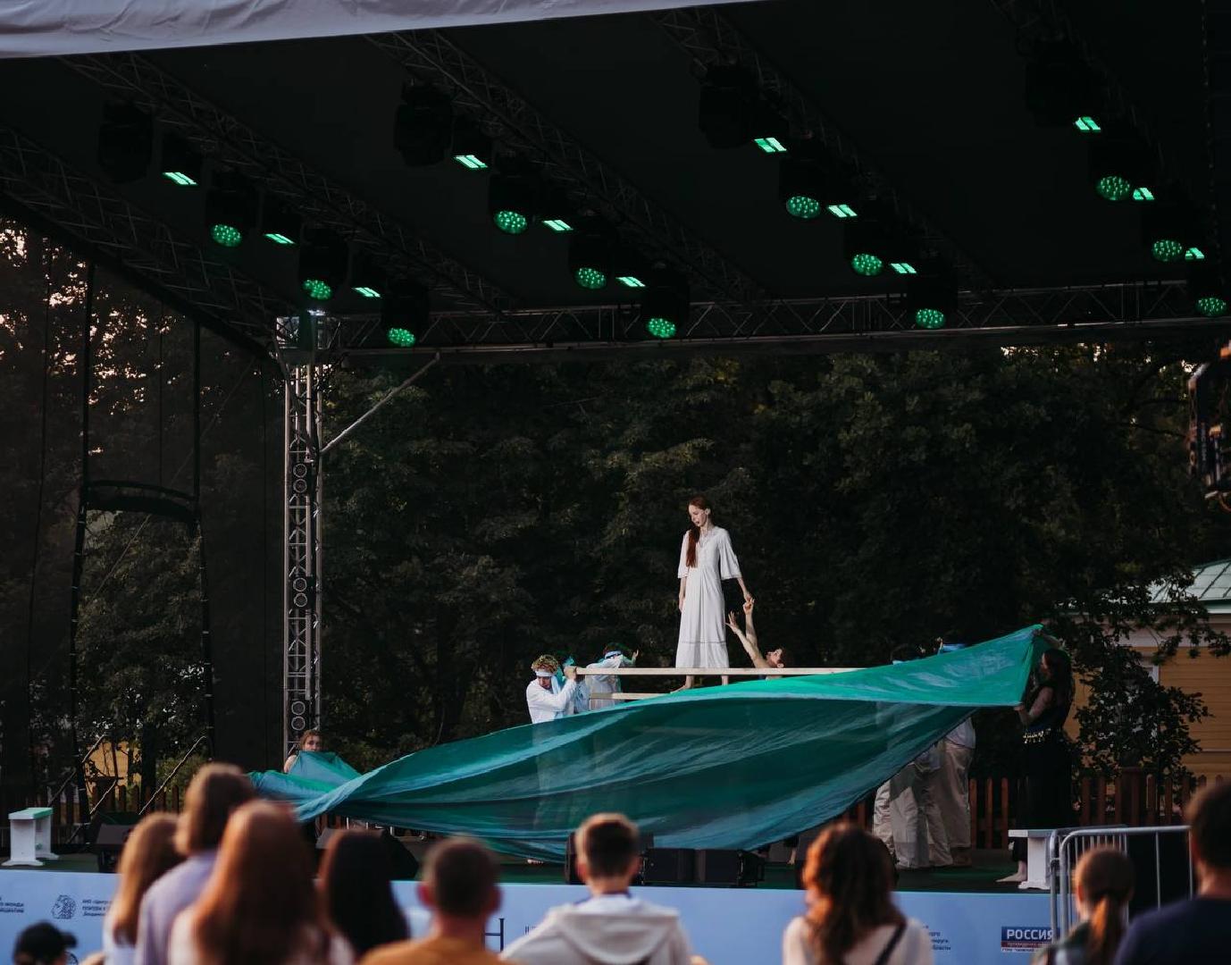 mezhdunarodny-festival-iskusstv-pushkin-bez-granits